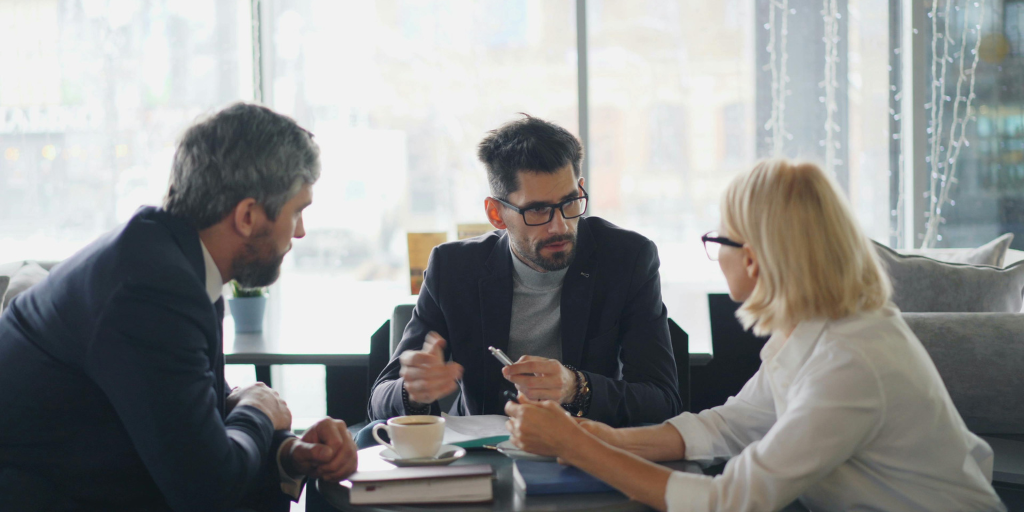 Redefine IT Management with Predictive Insight