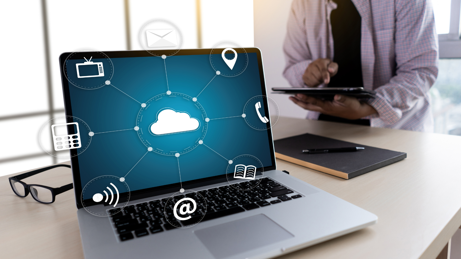 hybrid cloud strategy