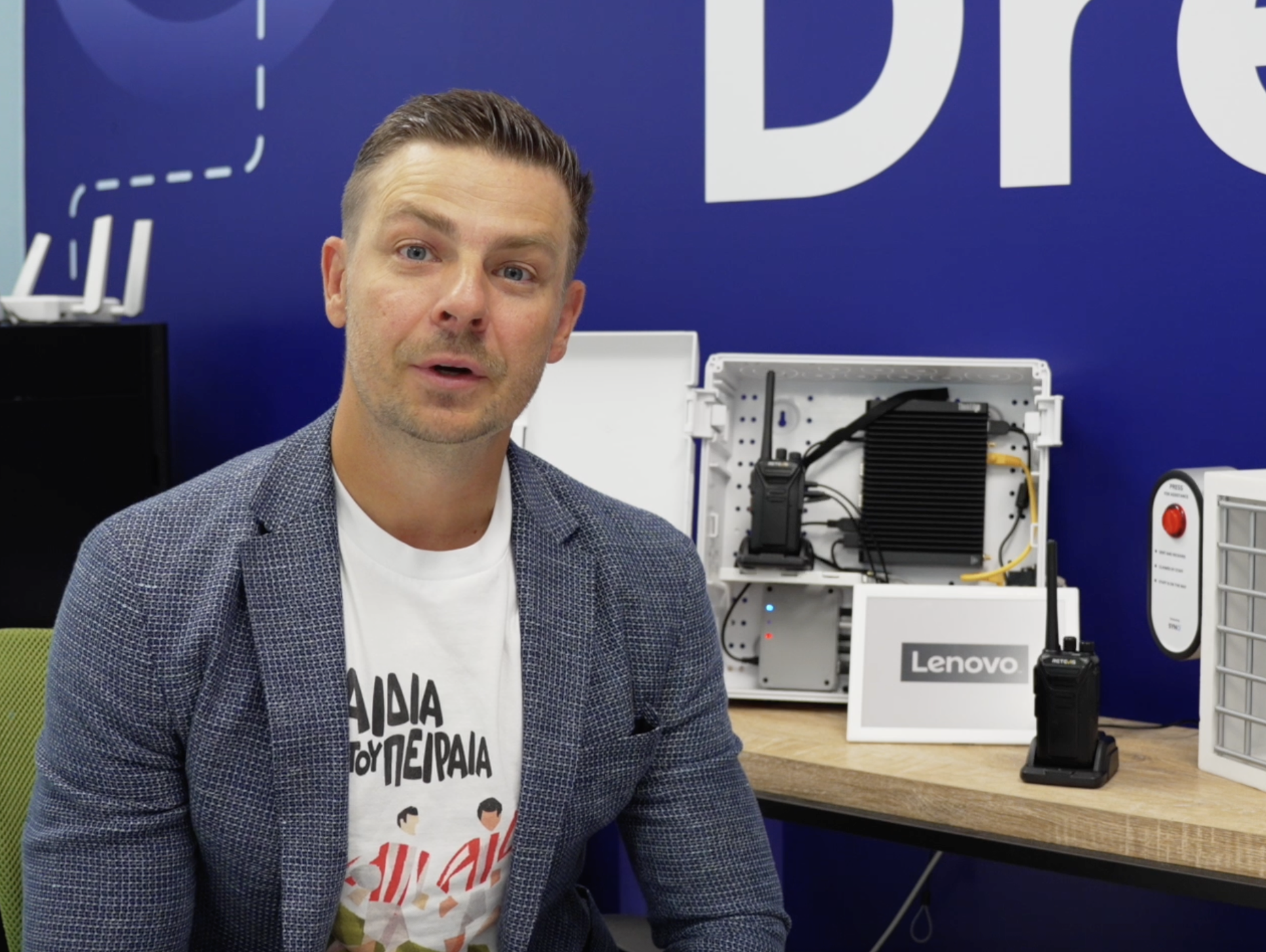 SYNQ AI Radio Brings AI to Frontline Retail Workers